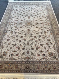 “Elegant Persian Carpet – All-Over Floral Design 6x9 ft (180x270 cm) Premium Acrylic Material Tight