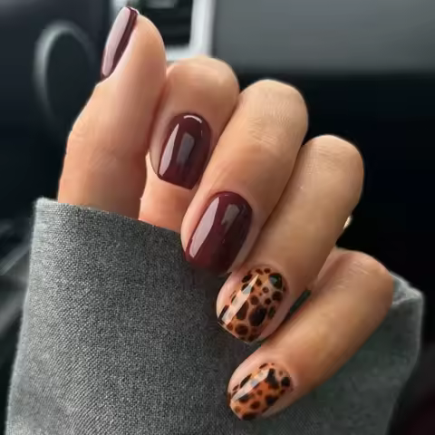 French Melard Brown Leopard Print Wine Red Hottie Short Ballet Reusable Adhesive Fake Nails Art Almo