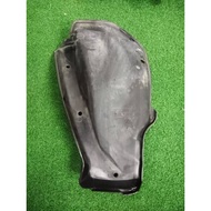 BMW E36 3 SERIES 92-98 REAR LEFT WHEEL FENDER SPLASH