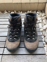 Lafuma Gore-Tex Hiking Boots (US 8.5/EUR 42)