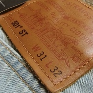 [RARE SELVEDGE] Levi’s 501 ST Slim Taper (W31 L32) – Premium, Big E
