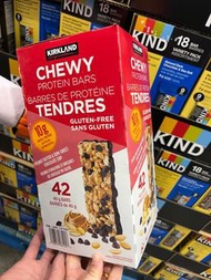 Kirkland Signature Chewy Protein Bars, 42 × 40 g