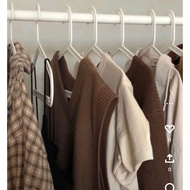 Second-Hand Clothes 1/2 live only