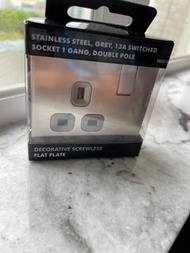 全新現貨British General BG 電制 面板Nexus Brushed Steel Screwless Single Socket