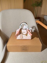 💜Brand New🏆Coach Mini Rowan Series Pink Gradient Signature Mini Boston Handbag /coach bag /coach tab