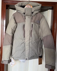 全新The North Face Baltro Light Jacket 灰杏色 L碼