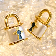 九香坊（JIU XIANG FANG）锁形耳饰