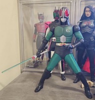 medicom rah black rx  1/6