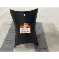 Cover Center Legshield Tengah Bawah HONDA Supra X 125 Old Batman Carbu ORIGINAL 64325-KPH-700