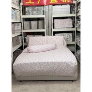 A4 960 TC 100% Cotton Red Floral Prints Bedsheet Sets by LC Homes