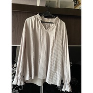 PRELOVED BAJU PDI KELABU