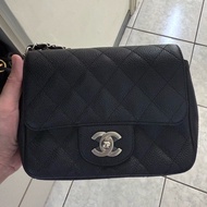 Chanel 小牛皮 方胖 銀扣