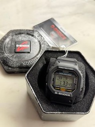 全新 G-SHOCK DW-5600E-1VDF