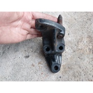 Honda Civic EF8 EF9 CRX B16A dohc vtec engine mounting bracket