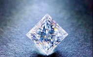 GIA 1卡公主方D色鑽石 全新 生日禮物 情人節 女朋友 聖誕節 18K白金鑽石戒指 Princess Cut Diamond