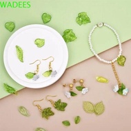 WADEES 30pcs Green Acrylic Leaf Beads, Transparent Green Green Transparent Leaf Shape Beads, Charm A