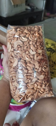 kacang Mede mateng pecahan