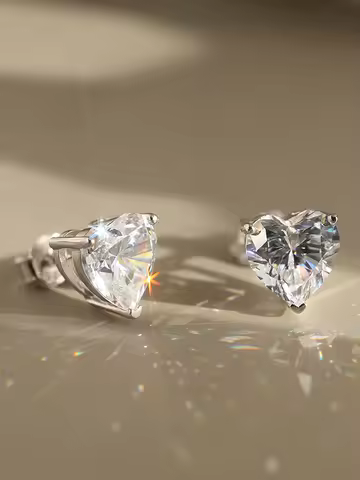 ORSA JEWELS Shiny and Romantic 925 Silver Stud Earrings with a Heart Zirconia, the Ultimate Jewelry 