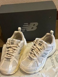 New Balance NB 878低幫生活休閒鞋淺水泥灰