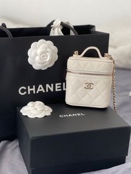 Chanel white Mini Bag米白色小煙盒子包