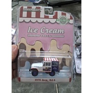 GREENLIGHT 1975 JEEP DJ-5 ICE CREAM TRUCK
