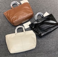 美國 DISSONA 黑米白啡色皮革 手挽 斜咩袋