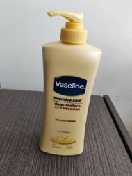 Vaseline 凡士林深層修護潤膚露400ml