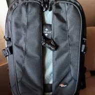 Lowepro Vertex 200AW