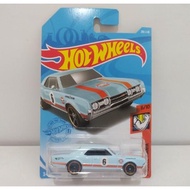 Hot Wheels '67 Oldsmobile 442 - Gulf Logo 2240 @M12