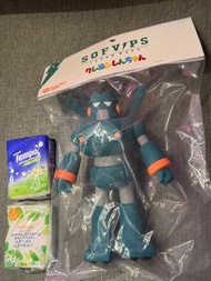 特價全新日版蠟筆小新 干達姆 機械人 GUNDAM Sof vips sofvipseleotrle toys sofubi sofvi vinyl 搪膠膠品大膠軟膠 kaljo
