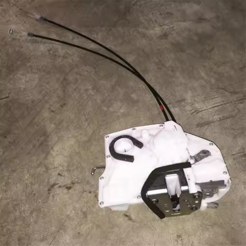 New High Quality Parts Front & Rear Door Latch Assy 82302-63J13,82201-63J10,82202-63J12 For Suzuki S