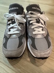 NB 992(size 37.5)