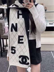 CHANEL Scarf 雙面羊毛 絨線圍巾 黑白色 AA7766 B06531 NE805