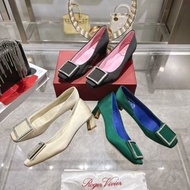 Roger Vivier 26春夏新款RV五金水鑽方扣單鞋 原廠Outlet正品 預購7個工作日發貨