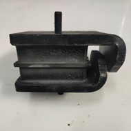 HINO BH321/LB/EH700 engine mounting*FRONT 12031-1400