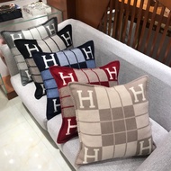 Light Luxury H Throw Pillow, Wool Cashmere Geometric Pillow Case, Bedroom Sofa, Living Room Cover, Blanket, Cushion Pillow, Car Mounted Home Nap ins