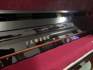 YAMAHA 直立式鋼琴