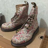 Dr Martens