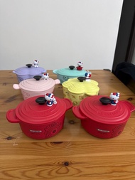 Le Creuset Hello Kitty Mini Cocotte