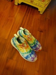 Under Armour HOVR Phantom (2020 Pride month edition)