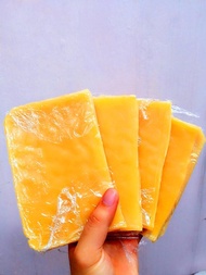 Lilin lebah beeswax 1 KG Murni asli 100% Pure Tanpa Campura / untuk pelapis alat makan kayu / grade 
