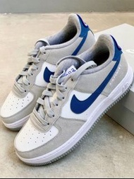Nike Air Force 1Athletic Club 板鞋 白灰色