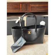 First Layer Cowhide chanel chanel Cerf Tote Bag Some chanel Cerf Tote Bag, Classic Medieval Series, 
