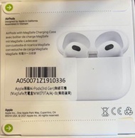 【出售商品】：AirPods pro 3 【商品配件】：原廠完整盒裝未拆封 【商品狀況】：全新