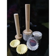 4.5cm egg tart mould and presser