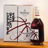 全球首枝 Hennessy VSOP NBA 21/22 限量版 700ml