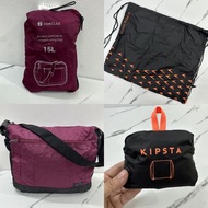 法國 迪卡儂 Decathlon 黑紫紅色尼龍布 KIPSTA 收納袋 / FORCLAZ 15L 斜咩袋