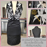 VNeck Embroidery Dress size Xs