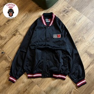 jaket varsity pria suntory