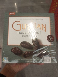 Guylian Dark Praline Seashells 225g.ช็อคโกแลต สอดไส้ครีมรสพราลีน 225กรัม